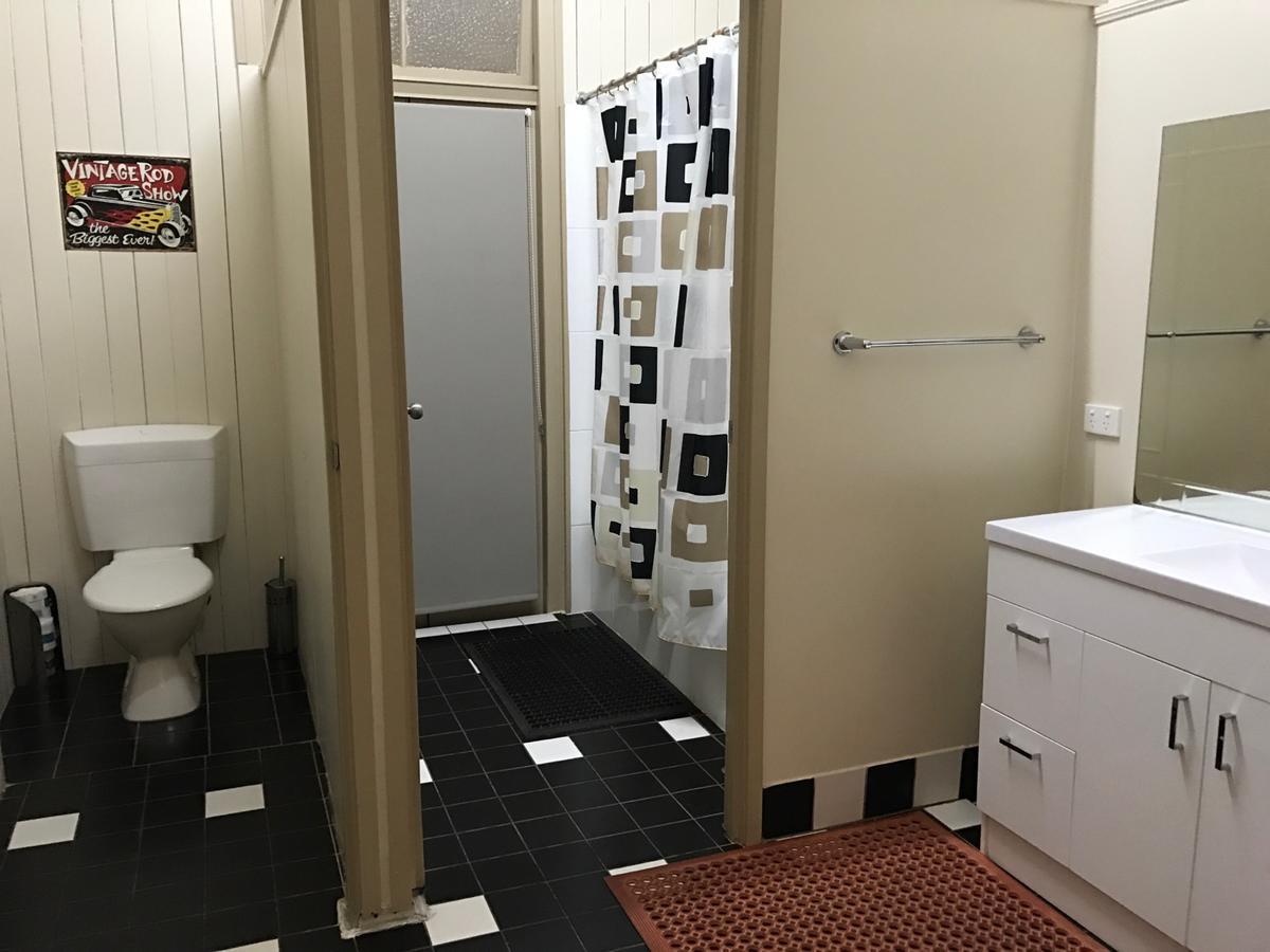 Exchange Hotel Toogoolawah מראה חיצוני תמונה